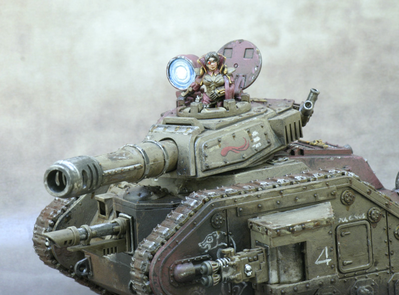 Panzerkommandantin Hortensia-Rose "Frettchen"